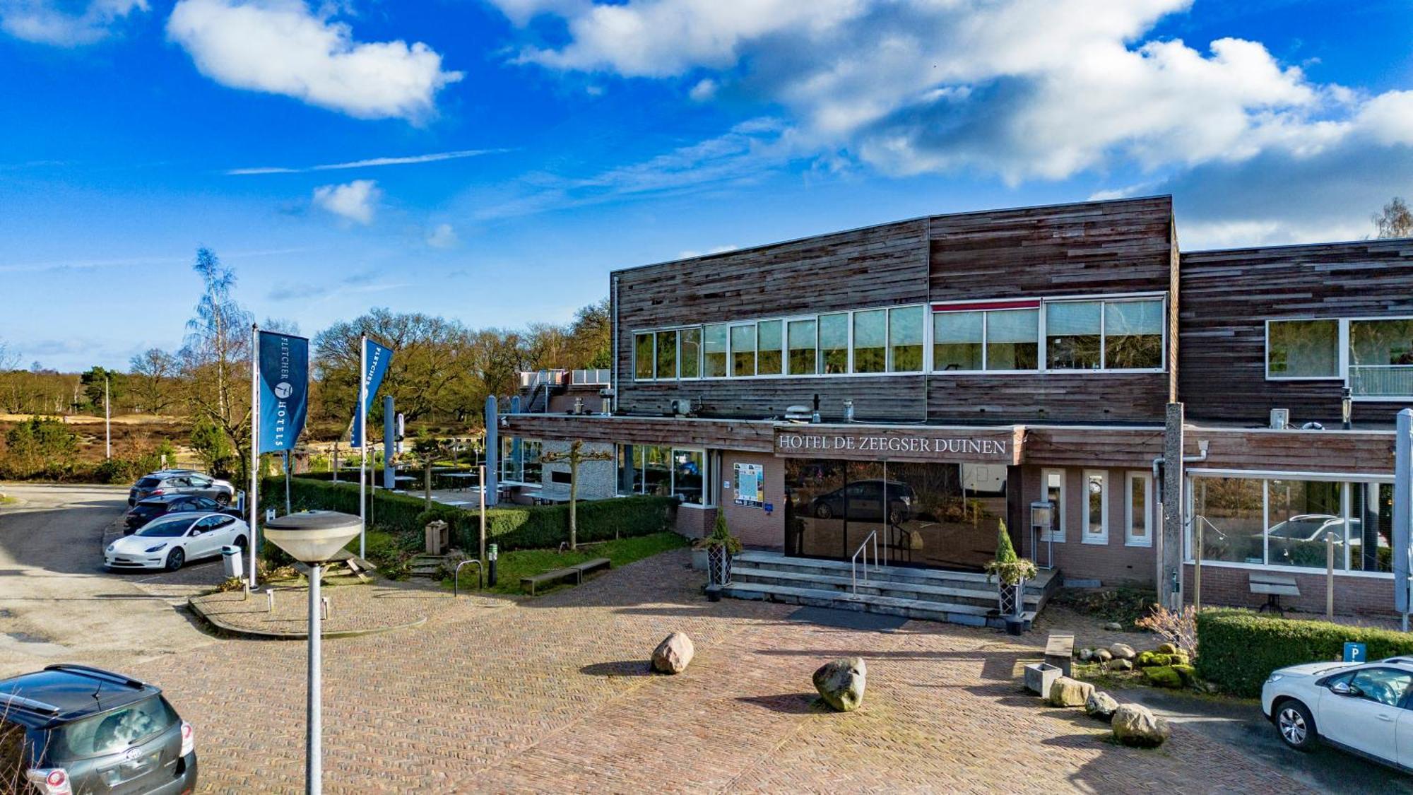 Fletcher Hotel - Restaurant De Zeegser Duinen Exterior photo